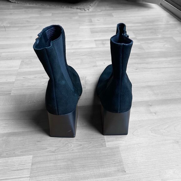 Blondo Scarlette Black Suede Leather Boots Booties Size 7 NWT - Picture 4 of 5